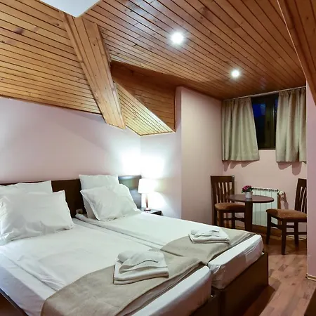 Hotell Ida 3*