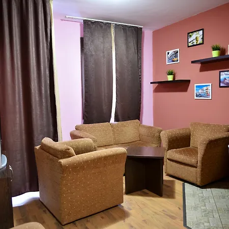 艾达酒店 3* 班斯科